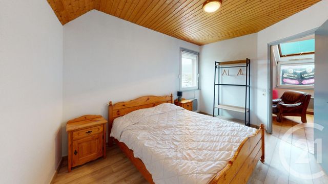 Afficher la photo en grand Appartement F2 à vendre - 2 pièces - 42 m2 - Morteau - 25 - FRANCHE-COMTE