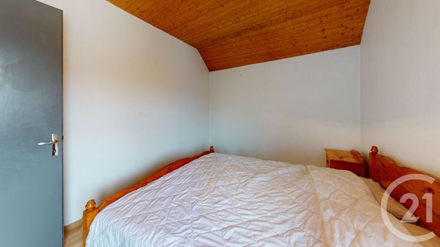 Afficher la photo en grand Appartement F2 à vendre - 2 pièces - 42 m2 - Morteau - 25 - FRANCHE-COMTE