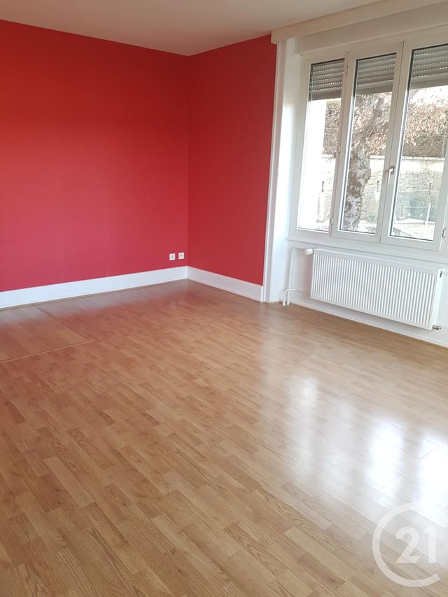 Appartement F3 à louer - 5 pièces - 90 m2 - Morteau - 25 - FRANCHE-COMTE