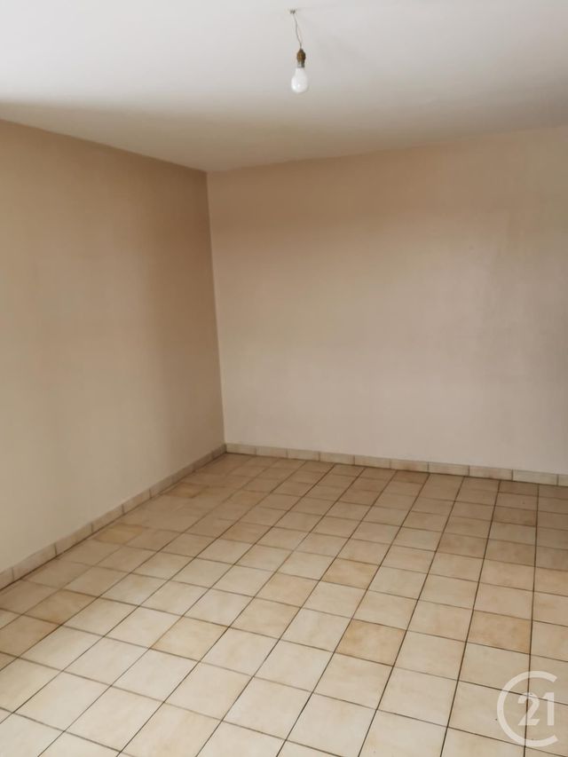Appartement F3 à louer - 3 pièces - 89,94 m2 - Morteau - 25 - FRANCHE-COMTE