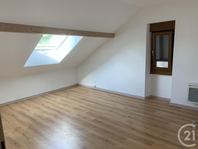 Appartement F3 à louer - 3 pièces - 68,54 m2 - Gilley - 25 - FRANCHE-COMTE