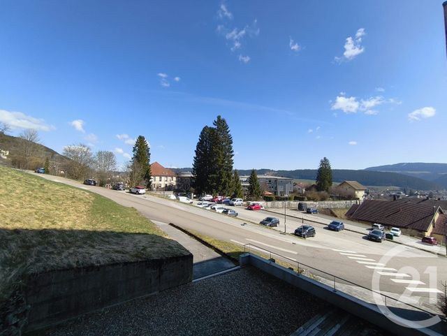 Appartement &agrave; louer - 2 pi&egrave;ces - 30,74 m2 - Morteau - 25 - FRANCHE-COMTE