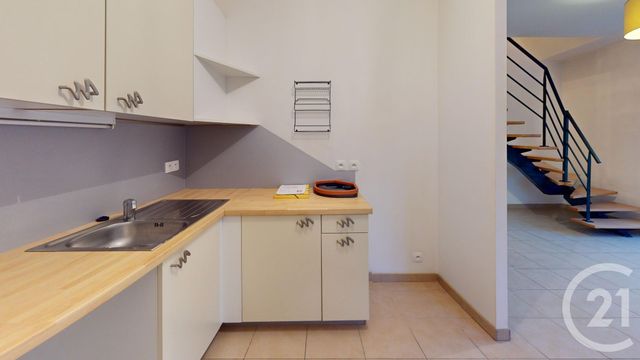 Appartement Duplex &agrave; louer - 2 pi&egrave;ces - 42,16 m2 - Morteau - 25 - FRANCHE-COMTE