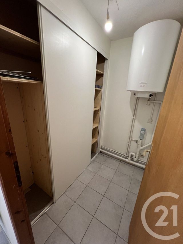 Appartement F2 &agrave; louer - 2 pi&egrave;ces - 46,01 m2 - Les Fins - 25 - FRANCHE-COMTE