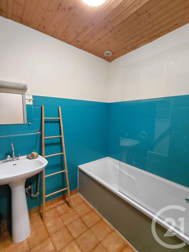 Appartement T2 &agrave; louer - 2 pi&egrave;ces - 41,53 m2 - Morteau - 25 - FRANCHE-COMTE