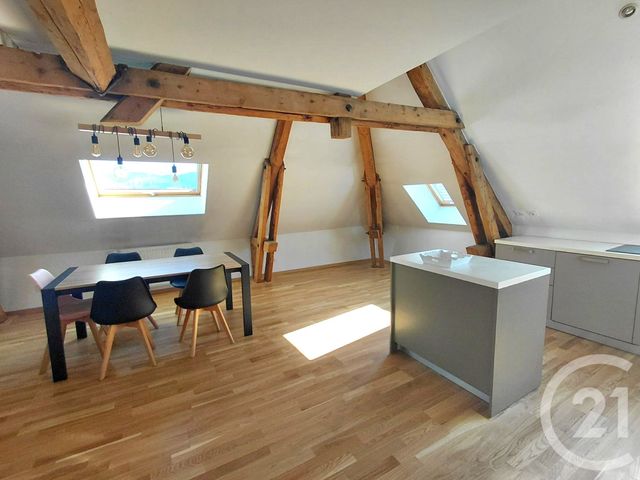 Appartement T3 &agrave; vendre - 3 pi&egrave;ces - 57,42 m2 - Morteau - 25 - FRANCHE-COMTE