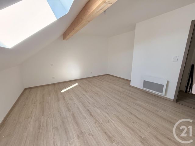 Appartement &agrave; louer - 3 pi&egrave;ces - 74,38 m2 - Noel Cerneux - 25 - FRANCHE-COMTE