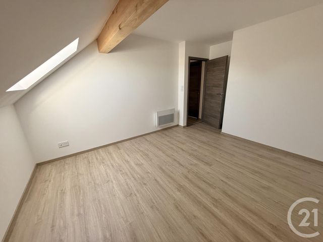 Appartement &agrave; louer - 3 pi&egrave;ces - 74,38 m2 - Noel Cerneux - 25 - FRANCHE-COMTE