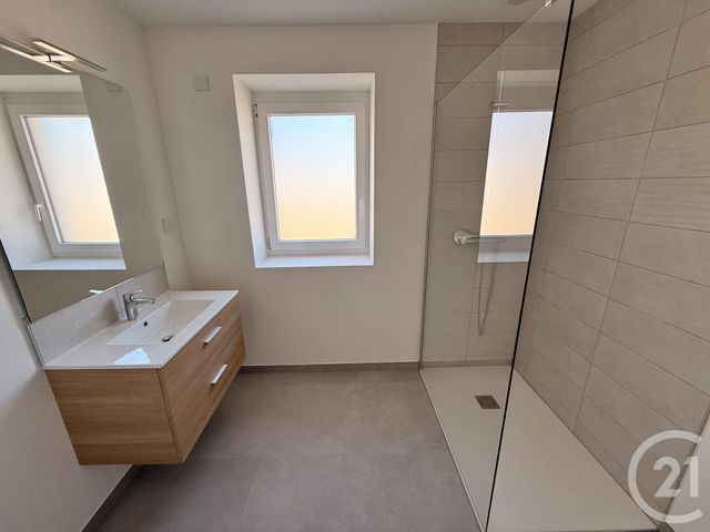 Appartement &agrave; louer - 3 pi&egrave;ces - 74,38 m2 - Noel Cerneux - 25 - FRANCHE-COMTE