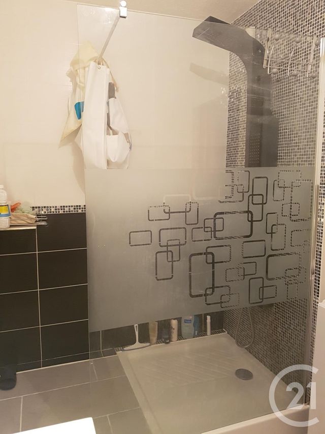 Appartement F3 &agrave; louer - 3 pi&egrave;ces - 64,91 m2 - Montlebon - 25 - FRANCHE-COMTE