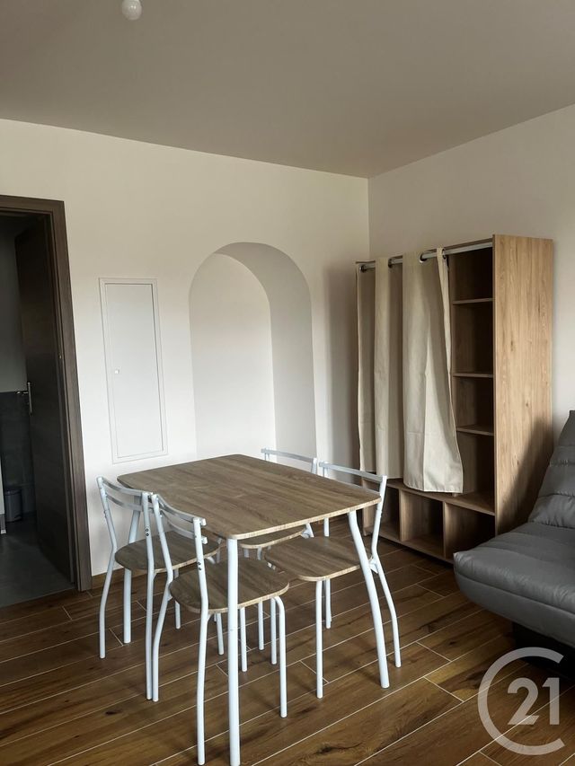 Appartement F1 &agrave; louer - 1 pi&egrave;ce - 26,26 m2 - Morteau - 25 - FRANCHE-COMTE