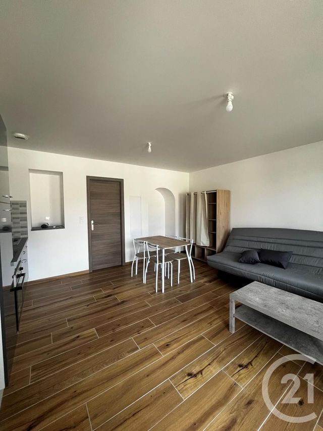 Appartement F1 &agrave; louer - 1 pi&egrave;ce - 26,26 m2 - Morteau - 25 - FRANCHE-COMTE