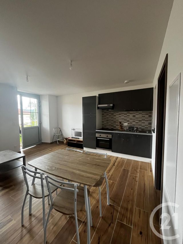 Appartement F1 &agrave; louer - 1 pi&egrave;ce - 26,26 m2 - Morteau - 25 - FRANCHE-COMTE