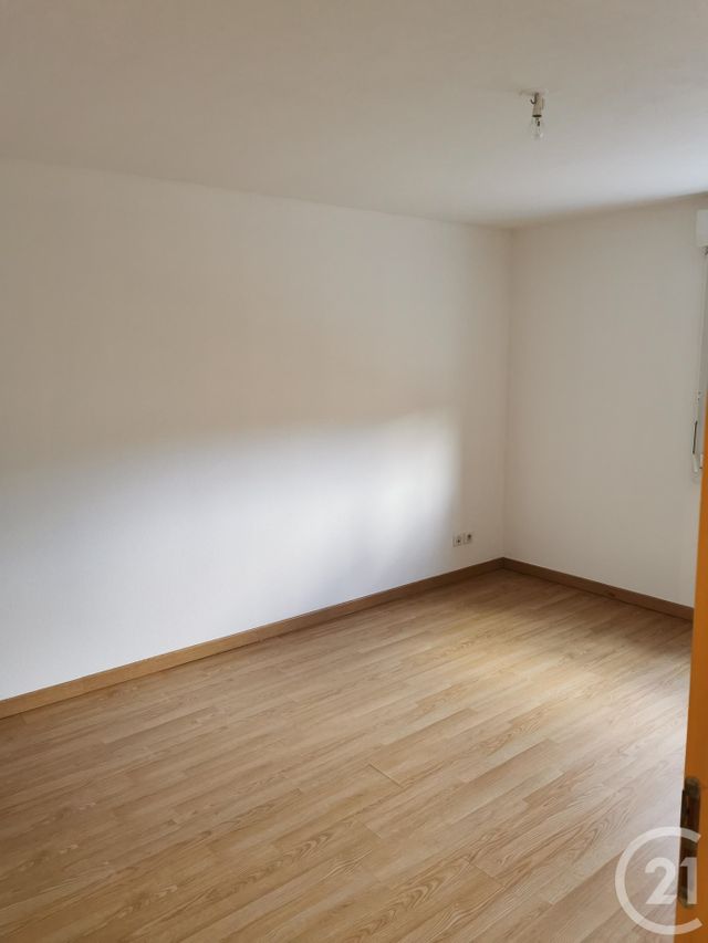 Appartement F4 &agrave; louer - 4 pi&egrave;ces - 82,04 m2 - Les Fins - 25 - FRANCHE-COMTE