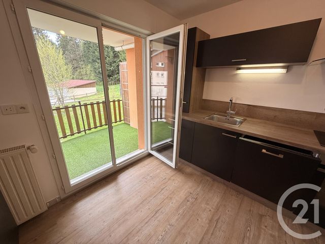Appartement F3 &agrave; louer - 3 pi&egrave;ces - 70,24 m2 - Les Fins - 25 - FRANCHE-COMTE