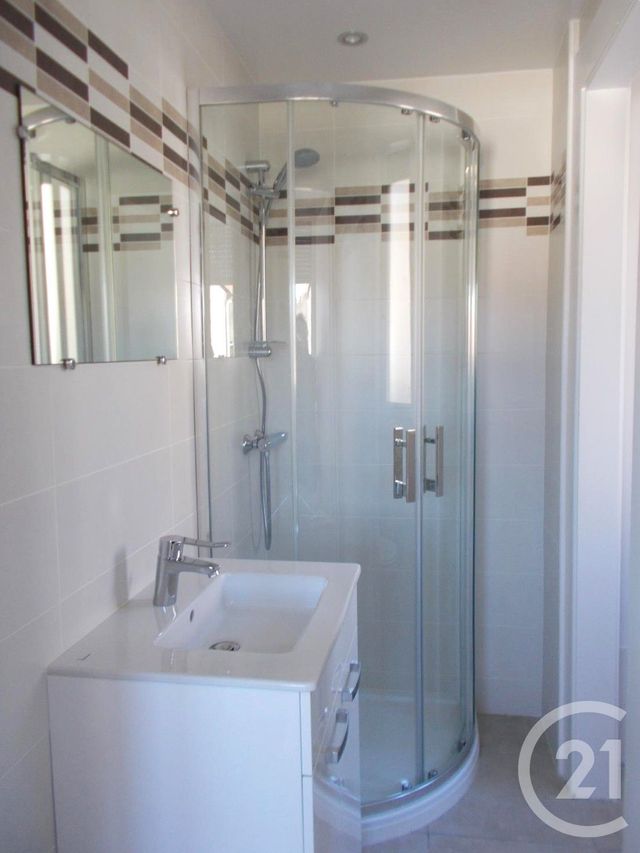 Immeuble &agrave; vendre - 380,30 m2 - Villers Le Lac - 25 - FRANCHE-COMTE
