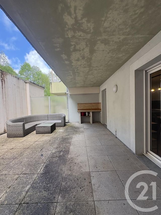 Appartement F4 &agrave; louer - 4 pi&egrave;ces - 92,26 m2 - Villers Le Lac - 25 - FRANCHE-COMTE