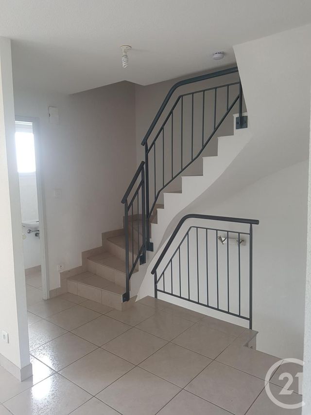 Maison &agrave; louer - 4 pi&egrave;ces - 95,66 m2 - Orchamps Vennes - 25 - FRANCHE-COMTE