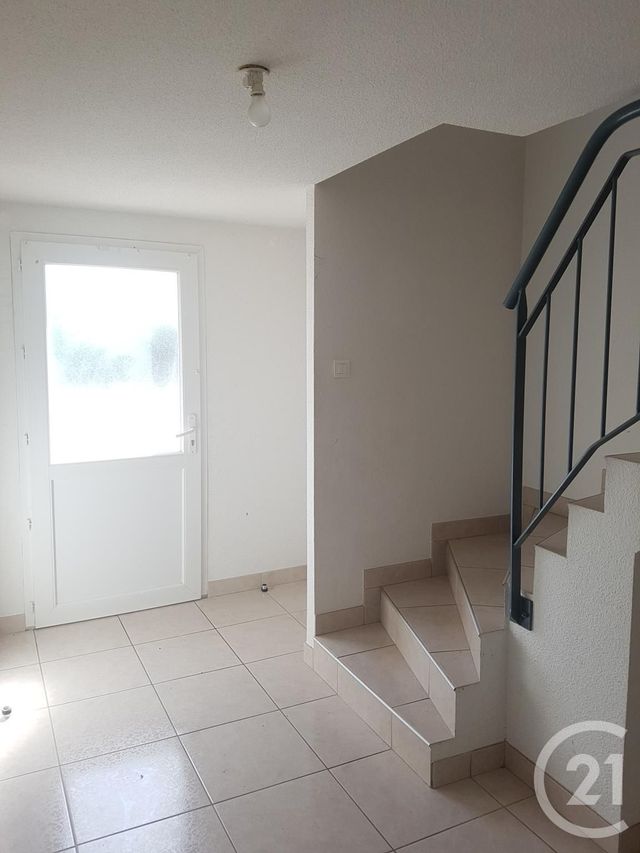 Maison &agrave; louer - 4 pi&egrave;ces - 95,66 m2 - Orchamps Vennes - 25 - FRANCHE-COMTE