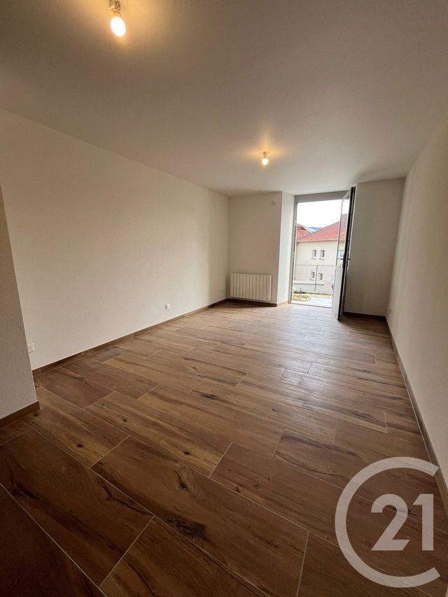 Appartement Studio &agrave; louer - 1 pi&egrave;ce - 25,93 m2 - Morteau - 25 - FRANCHE-COMTE