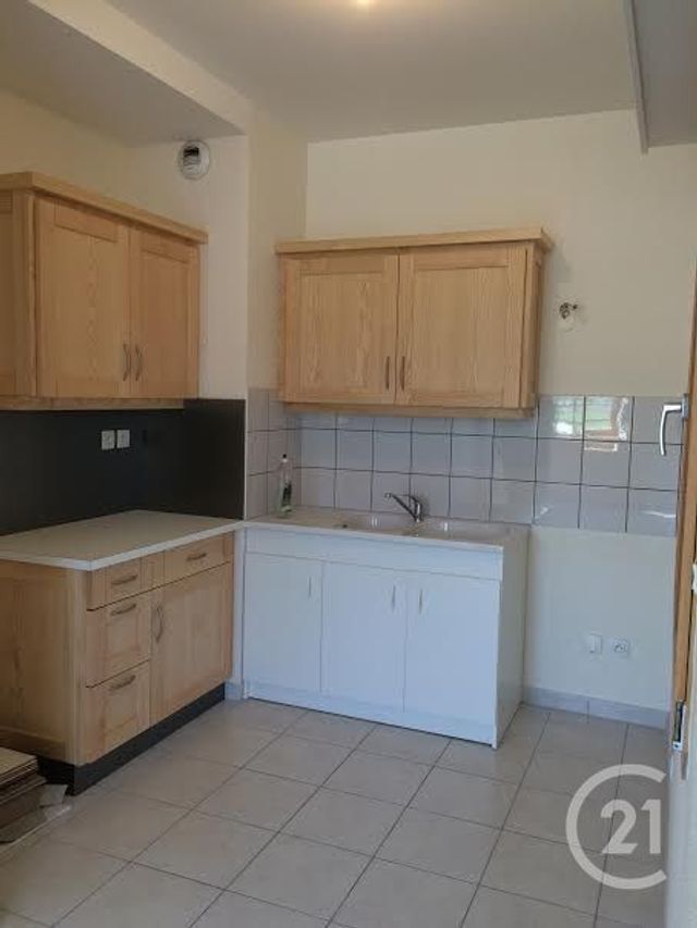 Appartement F2 &agrave; louer - 2 pi&egrave;ces - 50 m2 - Montlebon - 25 - FRANCHE-COMTE