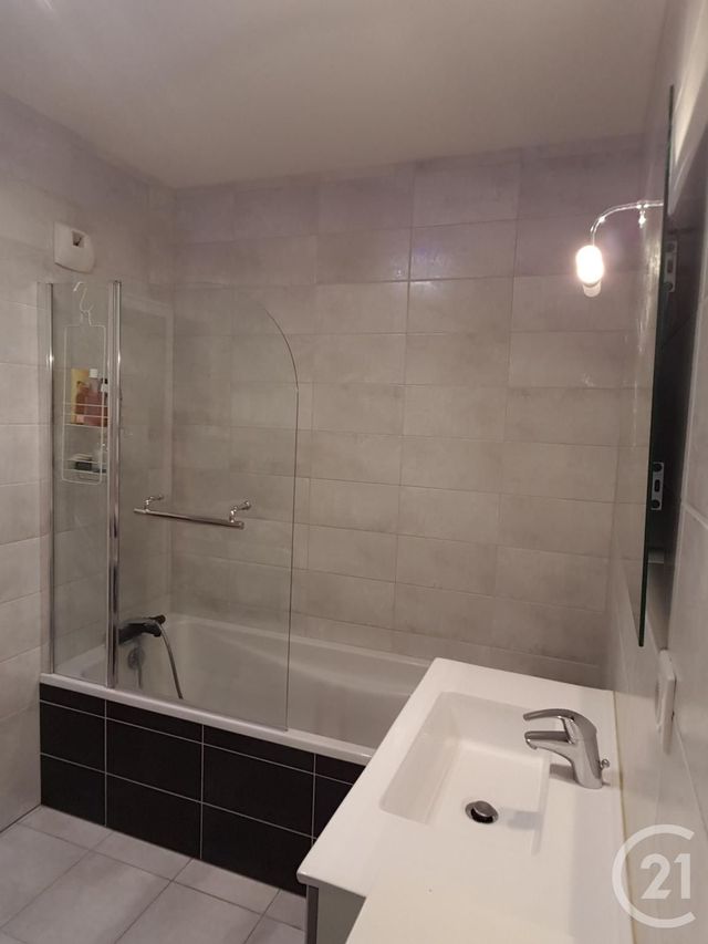 Appartement F3 &agrave; louer - 3 pi&egrave;ces - 65,50 m2 - Morteau - 25 - FRANCHE-COMTE