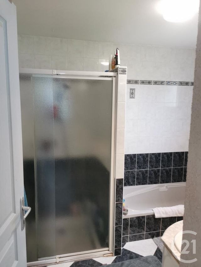 Maison &agrave; louer - 5 pi&egrave;ces - 135,29 m2 - Gilley - 25 - FRANCHE-COMTE