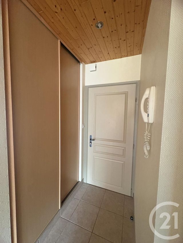 Appartement F4 &agrave; louer - 4 pi&egrave;ces - 88,28 m2 - Morteau - 25 - FRANCHE-COMTE