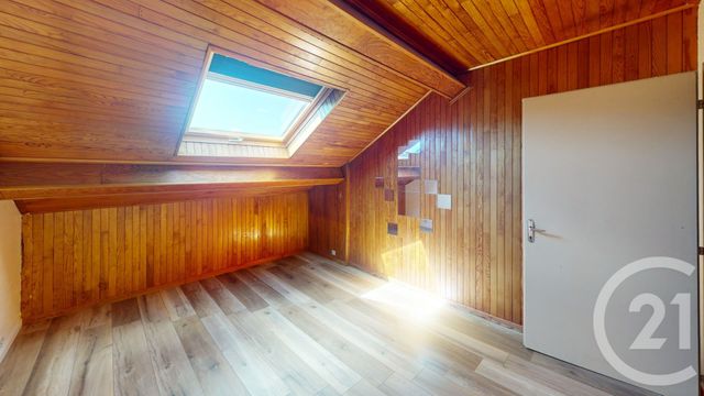 Appartement F2 &agrave; vendre - 2 pi&egrave;ces - 67,20 m2 - Morteau - 25 - FRANCHE-COMTE