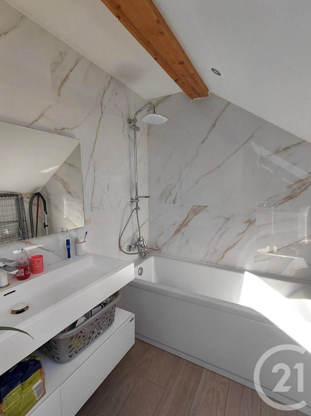 Appartement Duplex f4 &agrave; vendre - 4 pi&egrave;ces - 96,98 m2 - Le Russey - 25 - FRANCHE-COMTE