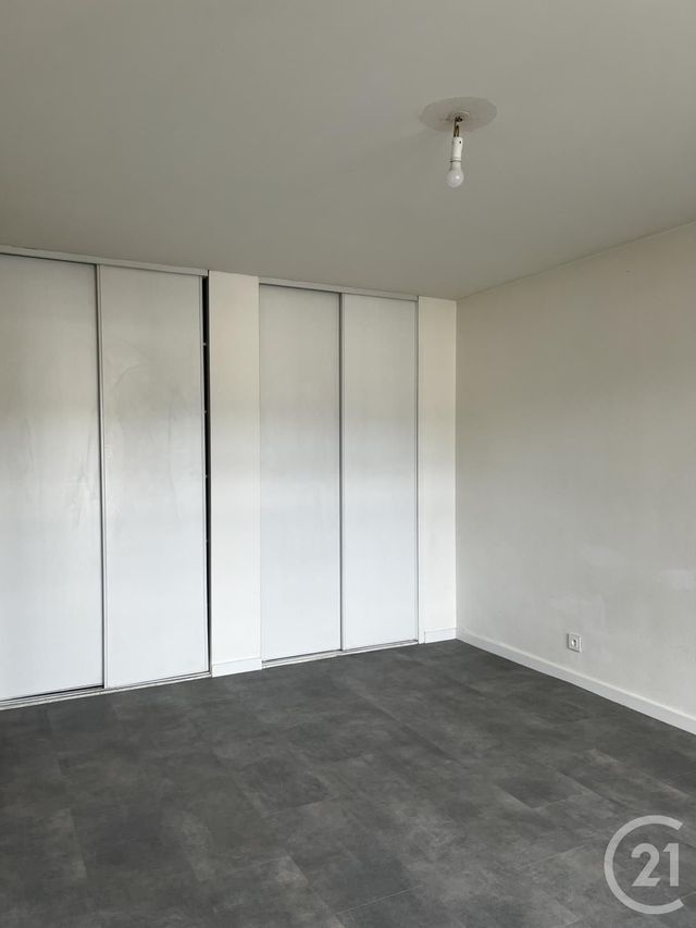 Appartement F1 &agrave; louer - 1 pi&egrave;ce - 33,22 m2 - Morteau - 25 - FRANCHE-COMTE