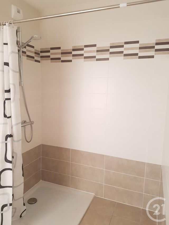 Appartement F1 &agrave; louer - 1 pi&egrave;ce - 26 m2 - Les Fins - 25 - FRANCHE-COMTE