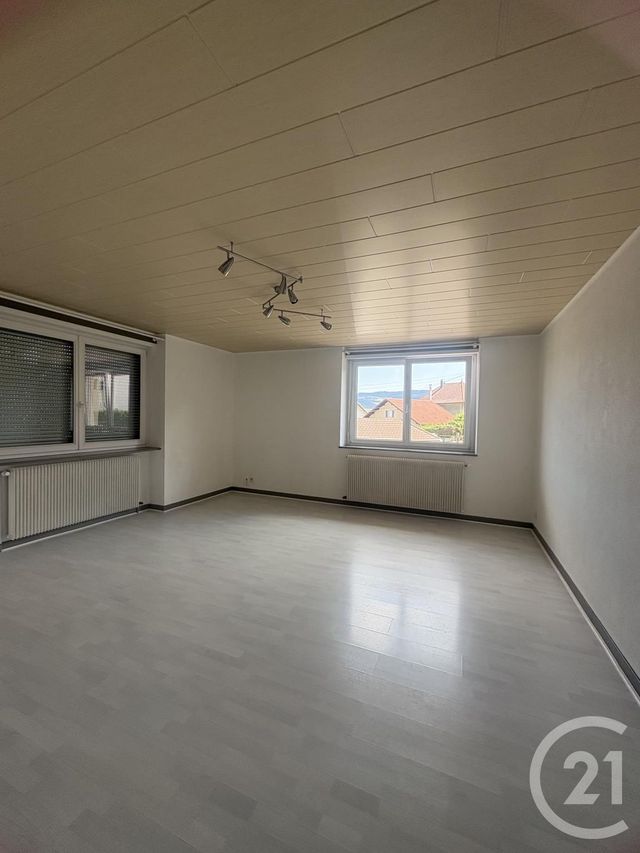 Appartement F4 &agrave; louer - 4 pi&egrave;ces - 96,81 m2 - Morteau - 25 - FRANCHE-COMTE