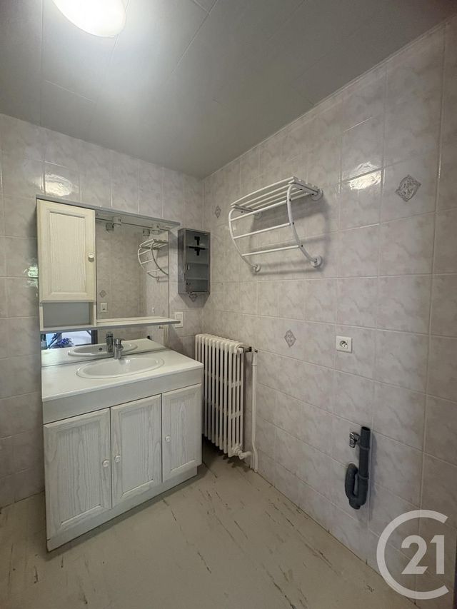Appartement F4 &agrave; louer - 4 pi&egrave;ces - 96,81 m2 - Morteau - 25 - FRANCHE-COMTE
