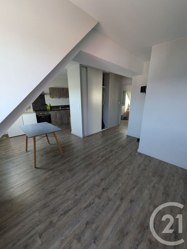 Appartement F2 &agrave; louer - 2 pi&egrave;ces - 42,80 m2 - Morteau - 25 - FRANCHE-COMTE