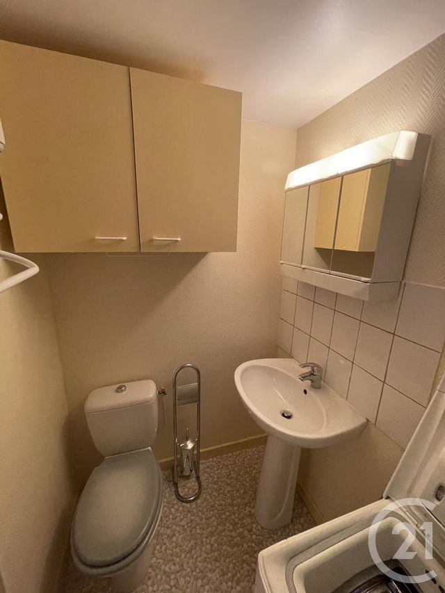 Appartement F1 &agrave; louer - 1 pi&egrave;ce - 14,73 m2 - Villers Le Lac - 25 - FRANCHE-COMTE