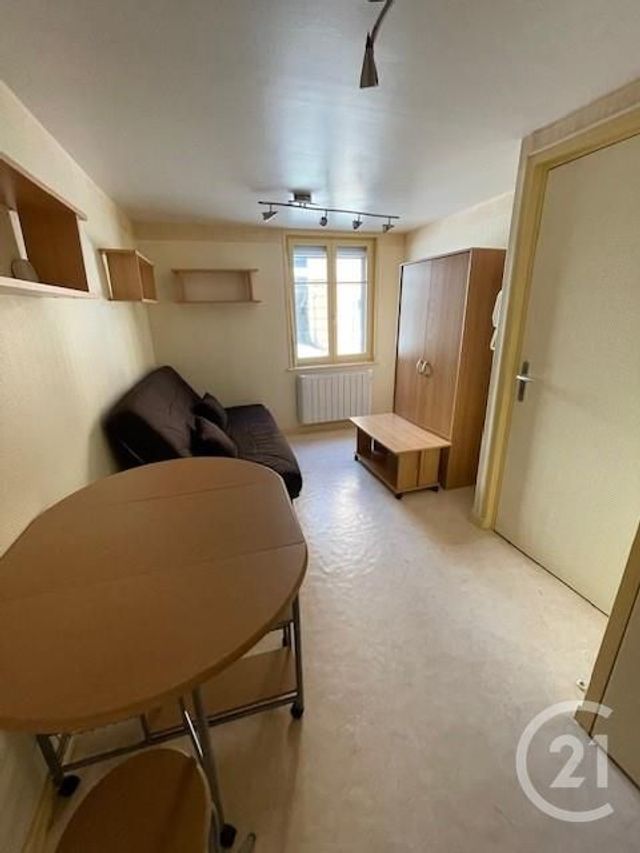 Appartement F1 &agrave; louer - 1 pi&egrave;ce - 14,73 m2 - Villers Le Lac - 25 - FRANCHE-COMTE