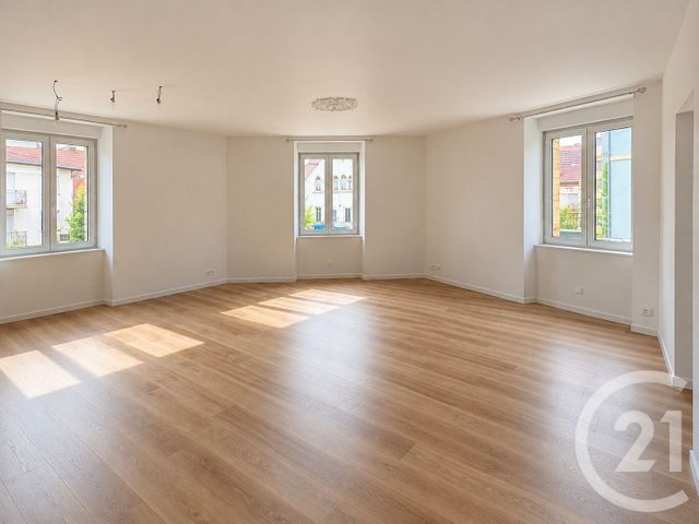 Appartement T3 &agrave; louer - 3 pi&egrave;ces - 92 m2 - Morteau - 25 - FRANCHE-COMTE