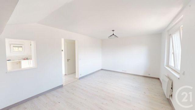 Appartement F3 &agrave; vendre - 3 pi&egrave;ces - 70,55 m2 - Morteau - 25 - FRANCHE-COMTE