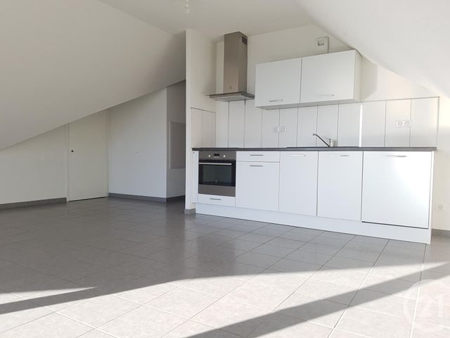 Appartement T3 &agrave; louer - 3 pi&egrave;ces - 48,13 m2 - Les Fins - 25 - FRANCHE-COMTE