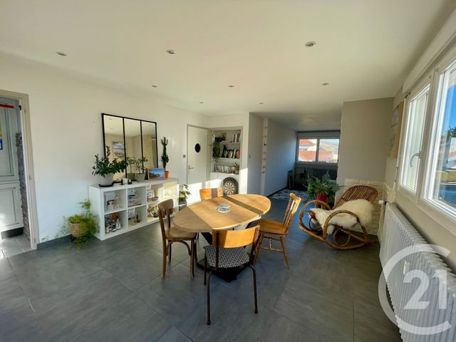 Appartement F4 à vendre - 4 pièces - 81,01 m2 - Villers Le Lac - 25 - FRANCHE-COMTE