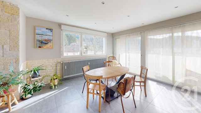 Appartement F4 à vendre - 4 pièces - 81,01 m2 - Villers Le Lac - 25 - FRANCHE-COMTE