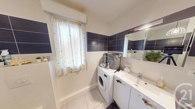 Appartement F4 à vendre - 4 pièces - 79,52 m2 - Morteau - 25 - FRANCHE-COMTE