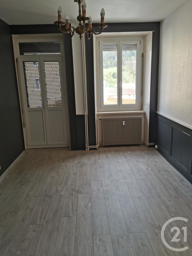 Afficher la photo en grand Appartement F2 à louer - 2 pièces - 46,18 m2 - Villers Le Lac - 25 - FRANCHE-COMTE