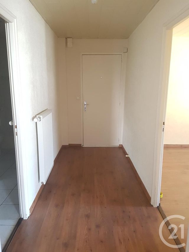 Afficher la photo en grand Appartement T3 à vendre - 3 pièces - 68,78 m2 - Morteau - 25 - FRANCHE-COMTE