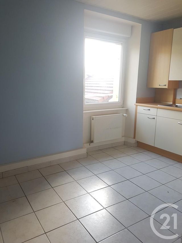 Afficher la photo en grand Appartement T3 à vendre - 3 pièces - 68,78 m2 - Morteau - 25 - FRANCHE-COMTE