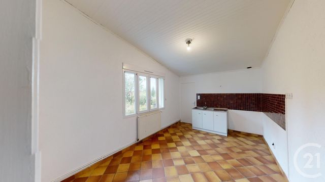 Appartement F4 &agrave; louer - 4 pi&egrave;ces - 92 m2 - Valdahon - 25 - FRANCHE-COMTE