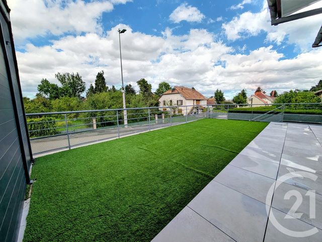 Appartement &agrave; louer - 3 pi&egrave;ces - 85 m2 - Valdahon - 25 - FRANCHE-COMTE