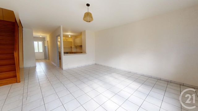 Appartement &agrave; louer - 3 pi&egrave;ces - 85 m2 - Valdahon - 25 - FRANCHE-COMTE