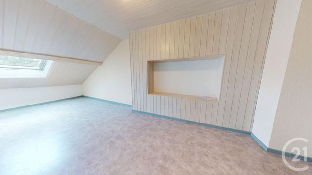 Appartement &agrave; louer - 3 pi&egrave;ces - 85 m2 - Valdahon - 25 - FRANCHE-COMTE